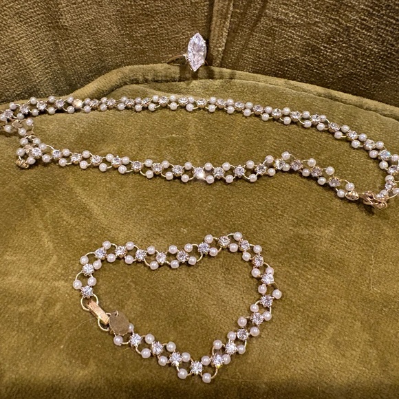 Jewelry Set - Picture 4 of 8